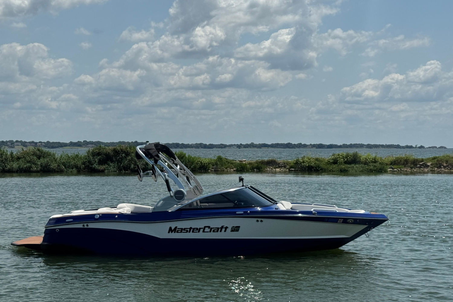2021 MasterCraft XT23