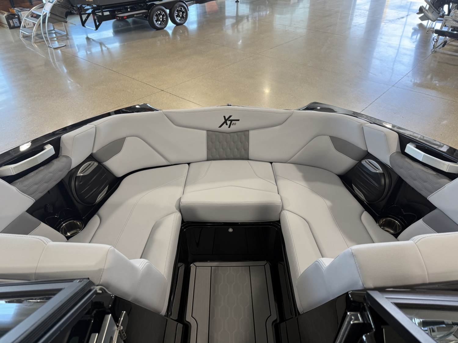 2026 MasterCraft XT20