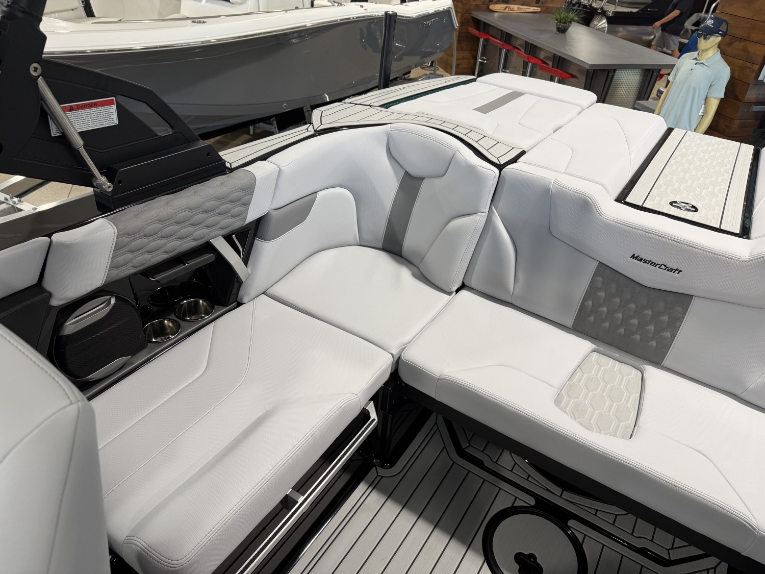 2026 MasterCraft XT20