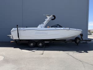 2025-malibu-wakesetter-25-lsv-105913-image1