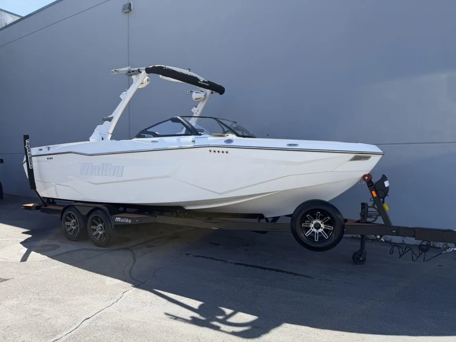 2025 Malibu Boats Wakesetter 25 LSV for sale in DRAPER, Utah