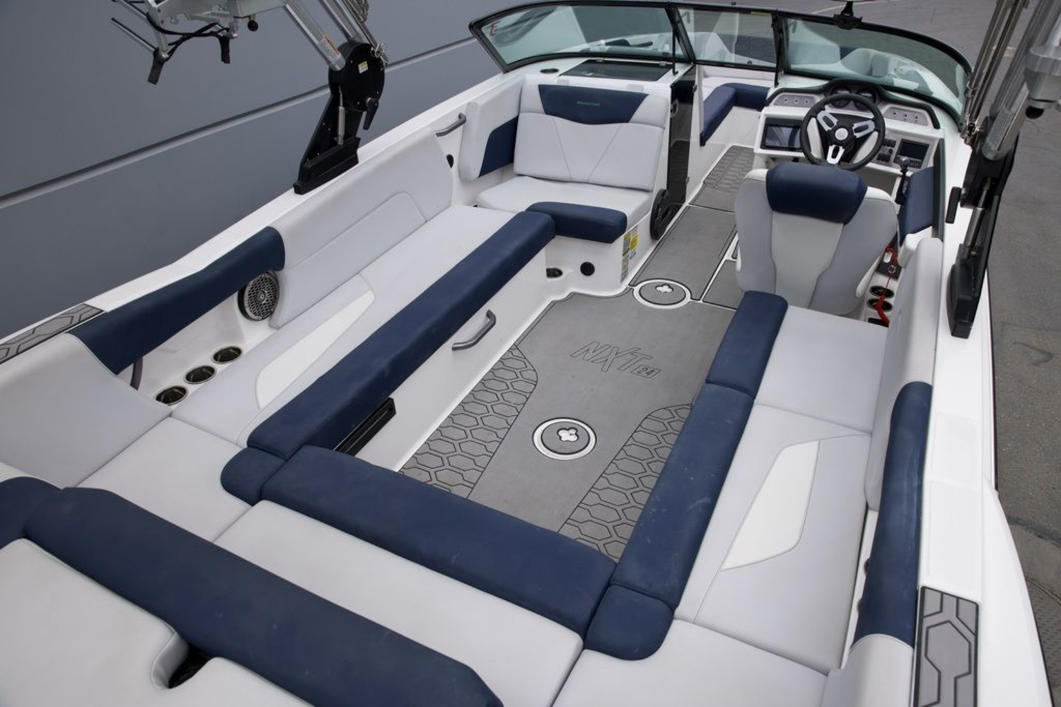 2021 MasterCraft NXT24