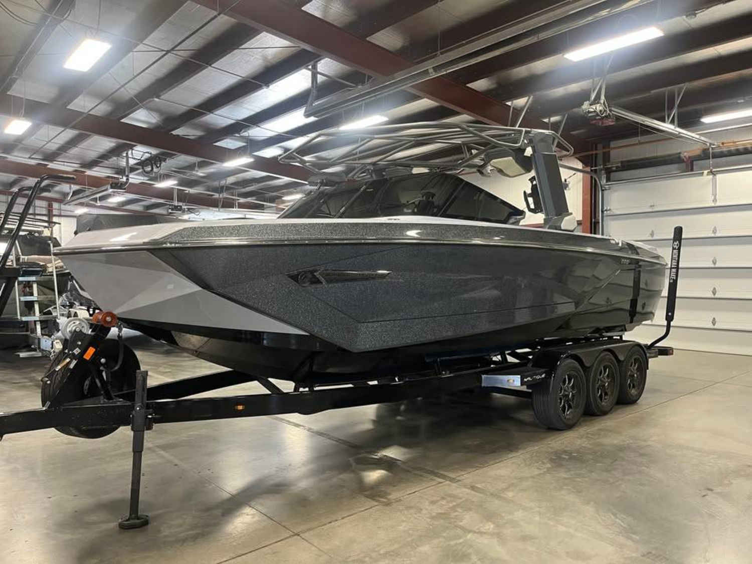 2023 Nautique G25
