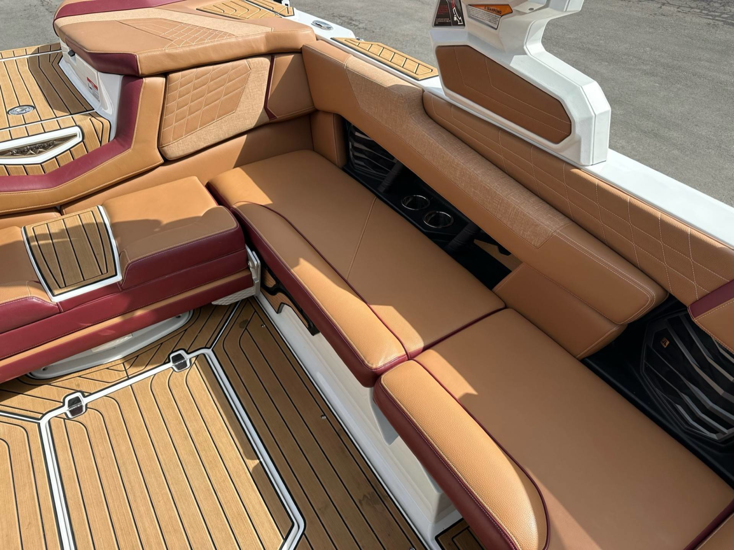 2022 Nautique Super Air G23