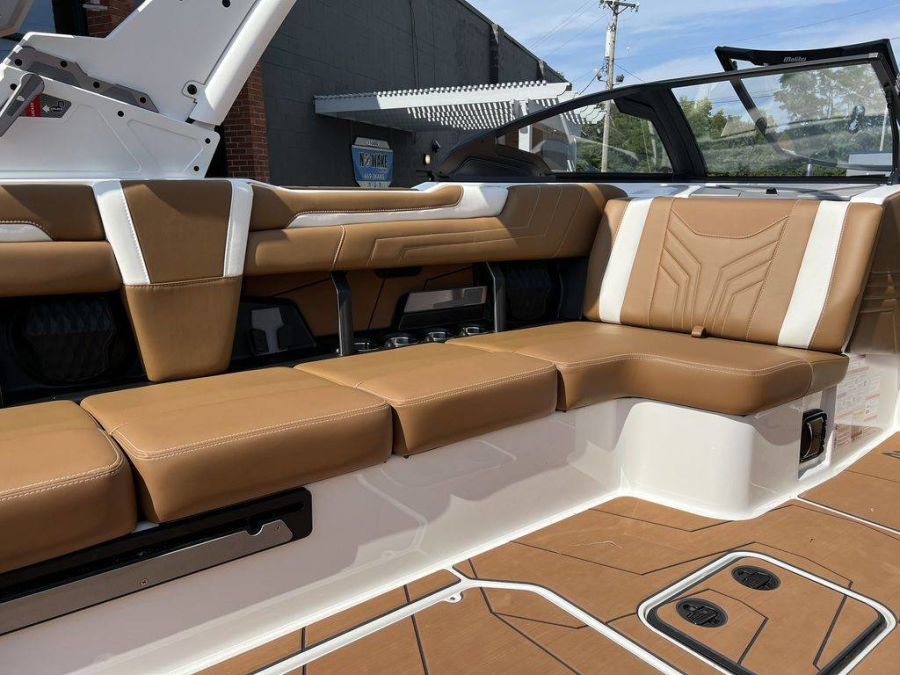 2025 Malibu Boats Wakesetter 25 LSV for sale in Cincinnati, Ohio