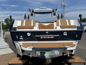 2025 Malibu Boats Wakesetter 25 LSV for sale in Cincinnati, Ohio