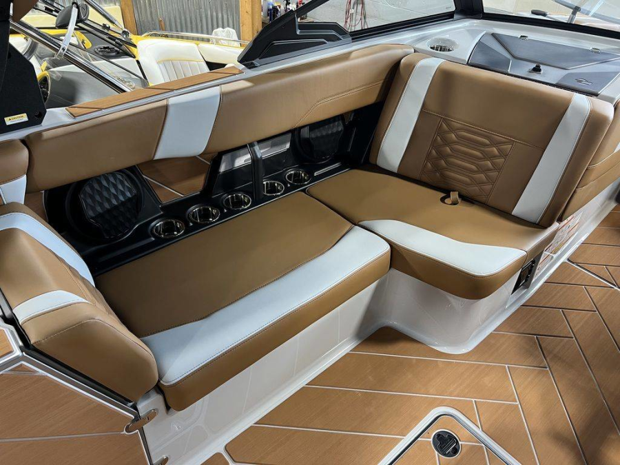2025 Malibu Boats Wakesetter 26 LSV for sale in Cincinnati, Ohio