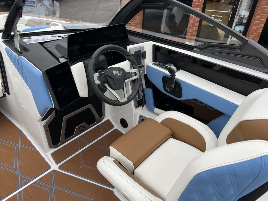 2025 Malibu Boats M230 for sale in Cincinnati, Ohio