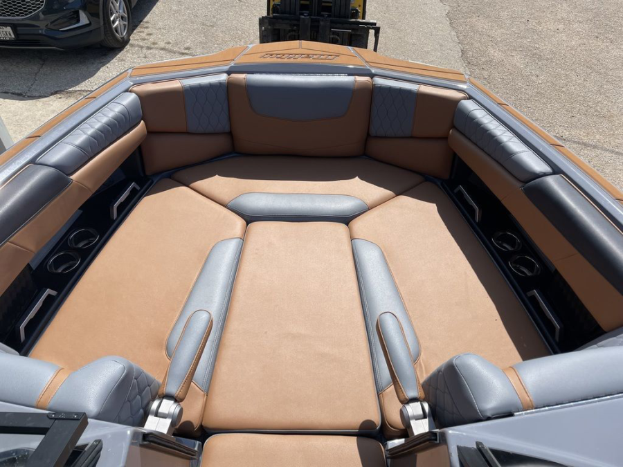 2023 Malibu Boats M220 for sale in Montgomery, Texas