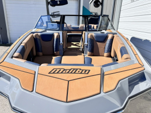 2021 Malibu Boats M220 for sale in Montgomery, Texas