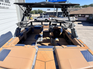 2021 Malibu Boats M220 for sale in Montgomery, Texas