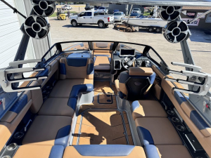 2021 Malibu Boats M220 for sale in Montgomery, Texas