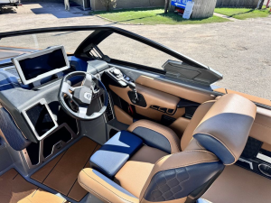 2021 Malibu Boats M220 for sale in Montgomery, Texas