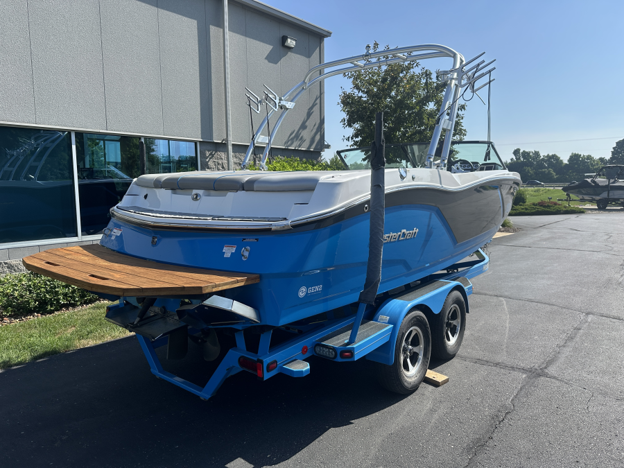 2016 Mastercraft Boats NXT22 for sale in Fenton, Michigan