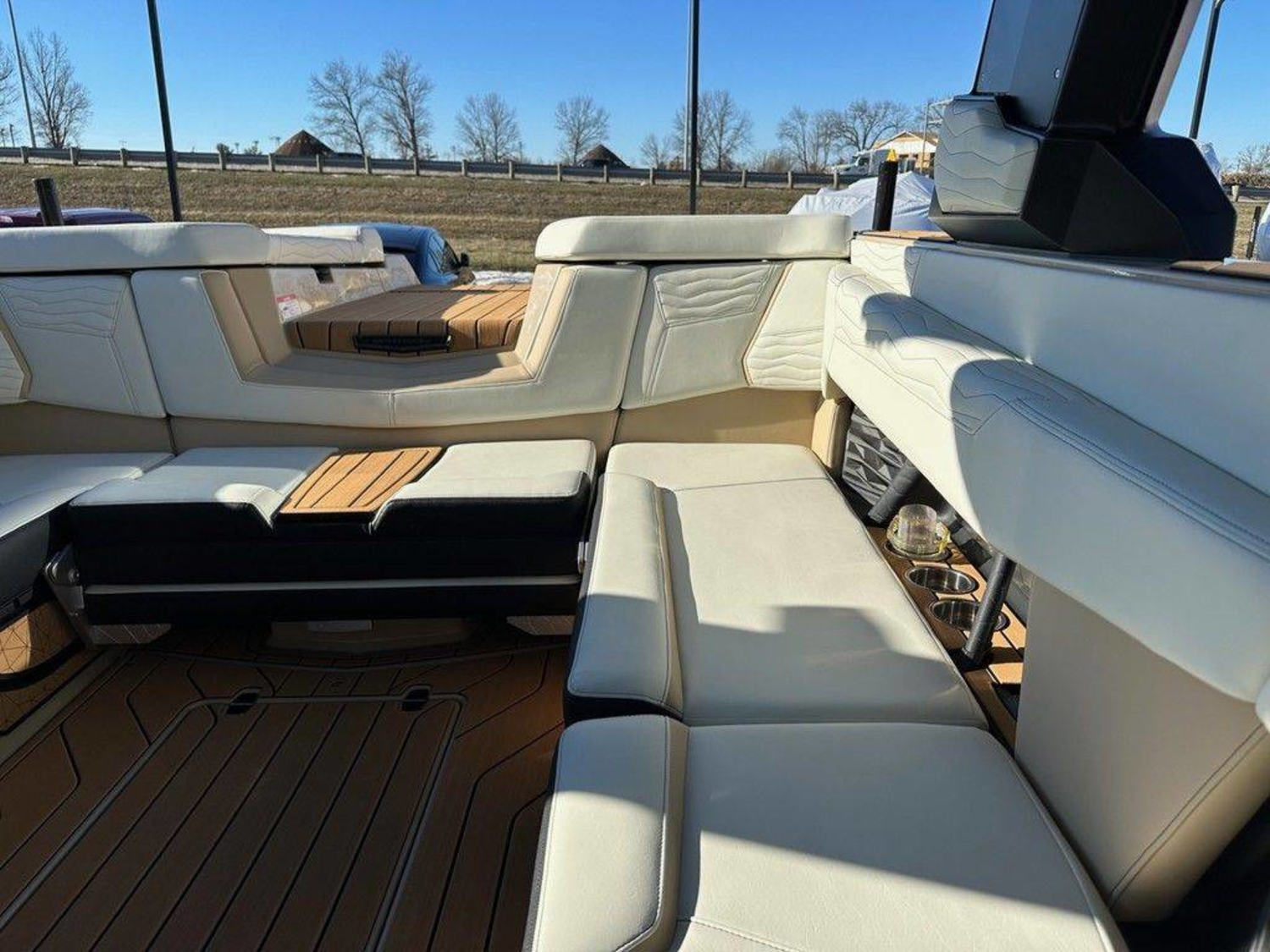 2025 Nautique Super Air G23