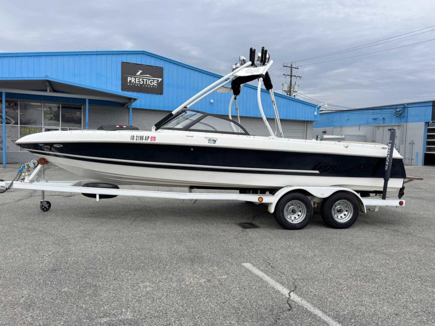 2002 Tige 2300V Limited