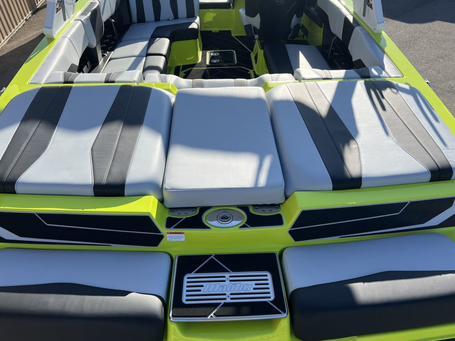 2024 Malibu Boats 22 LSV