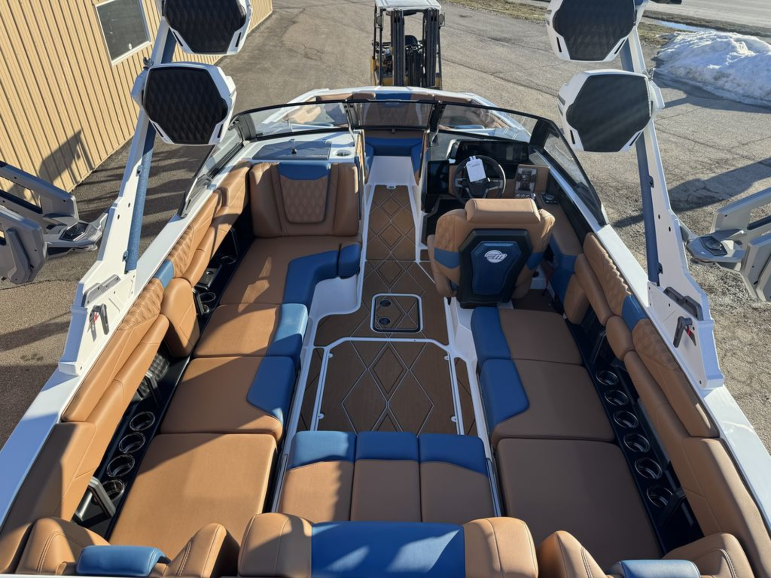 2025 Malibu Boats M230