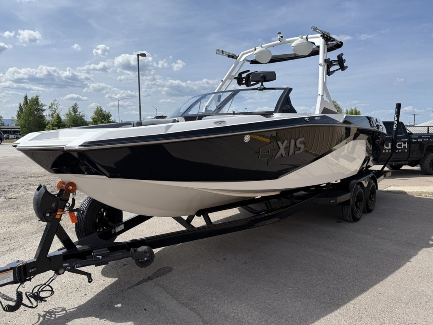 2025 Axis Wake Research A245