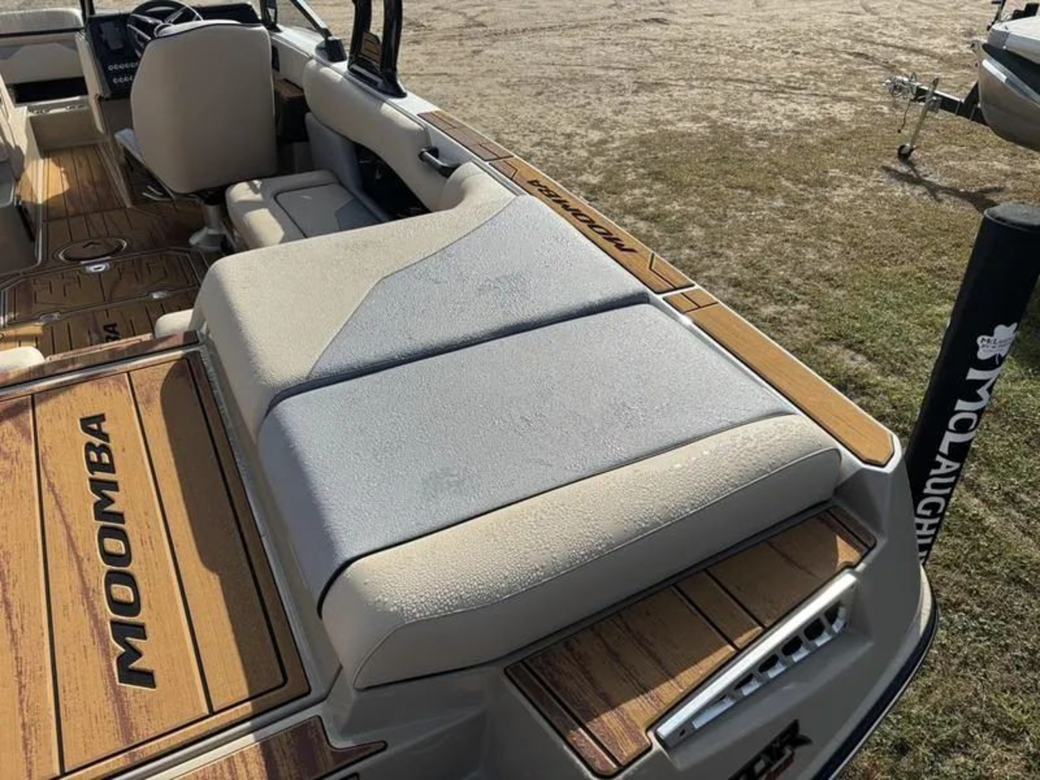 2026 MOOMBA MOJO
