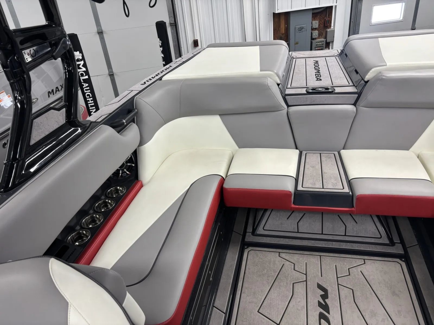 2023 MOOMBA CRAZ