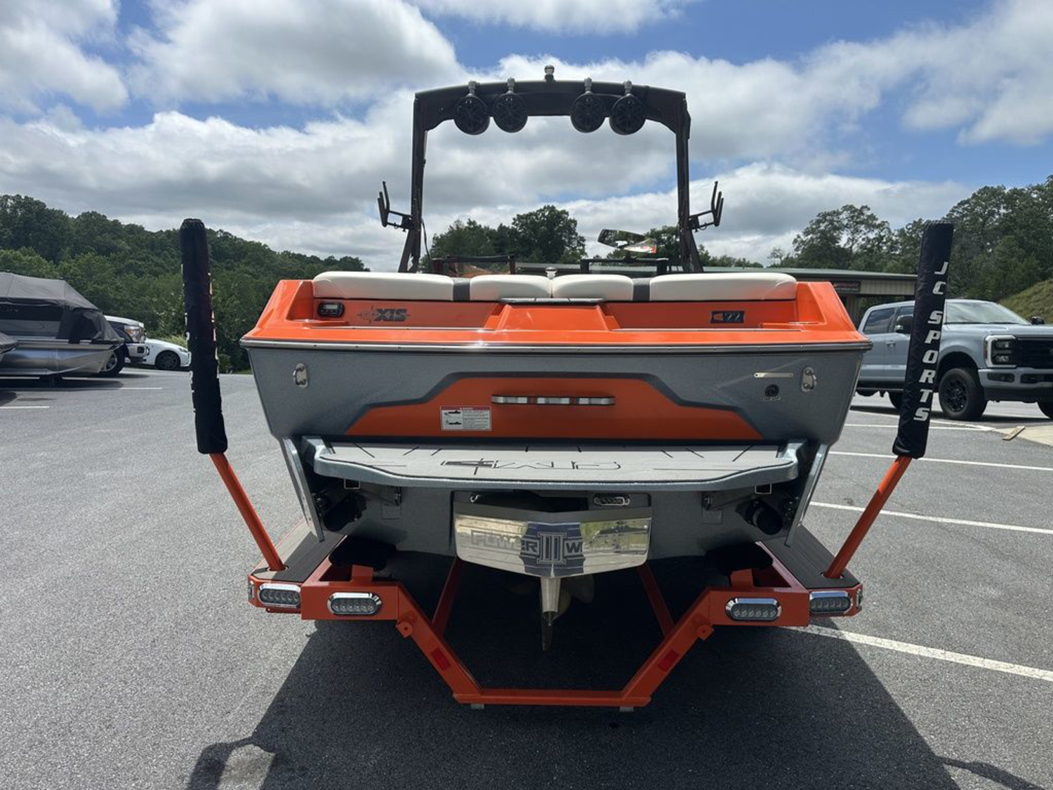 2019 Axis Wake Research A22