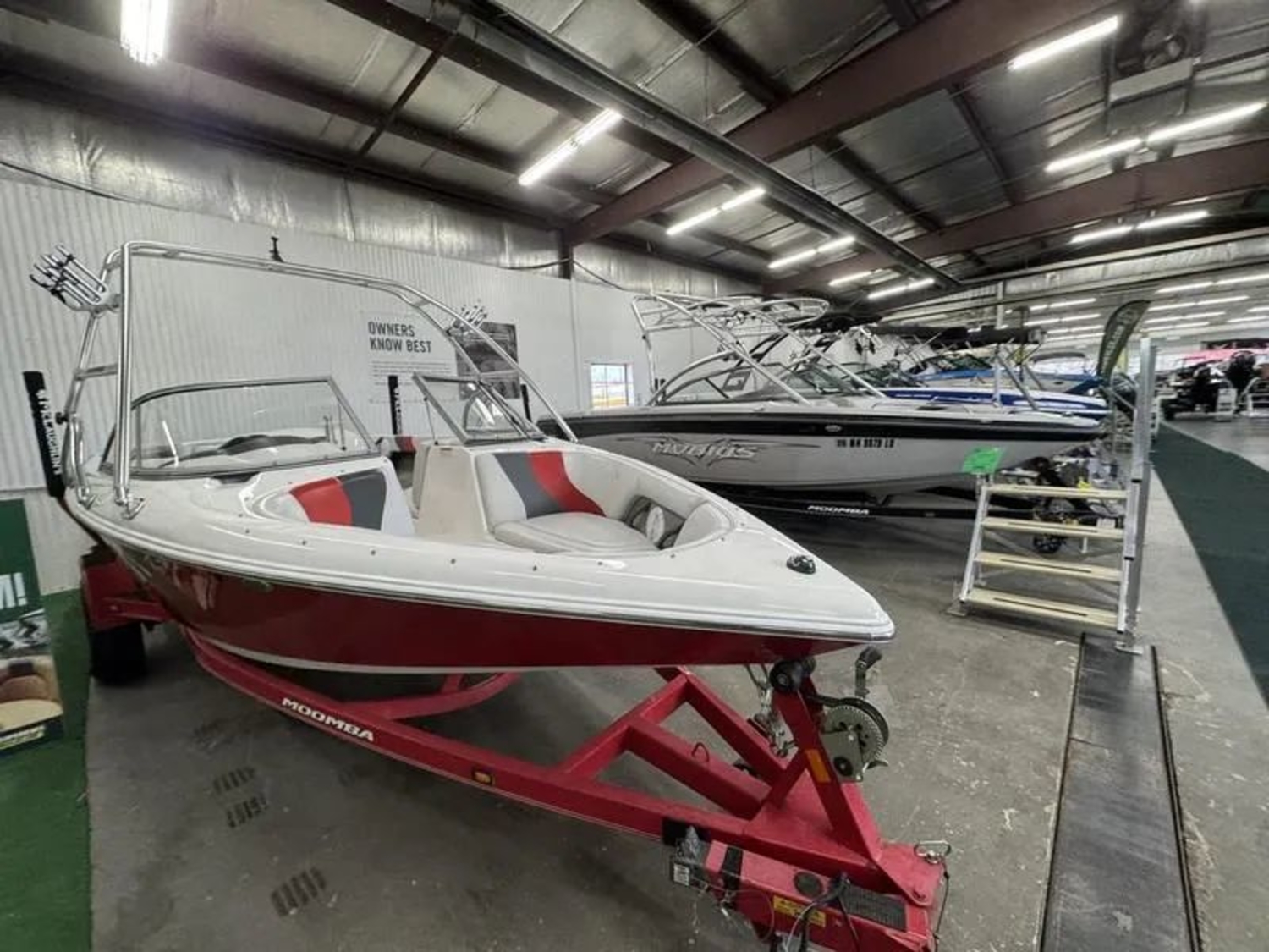 2005 MOOMBA OUTBACK