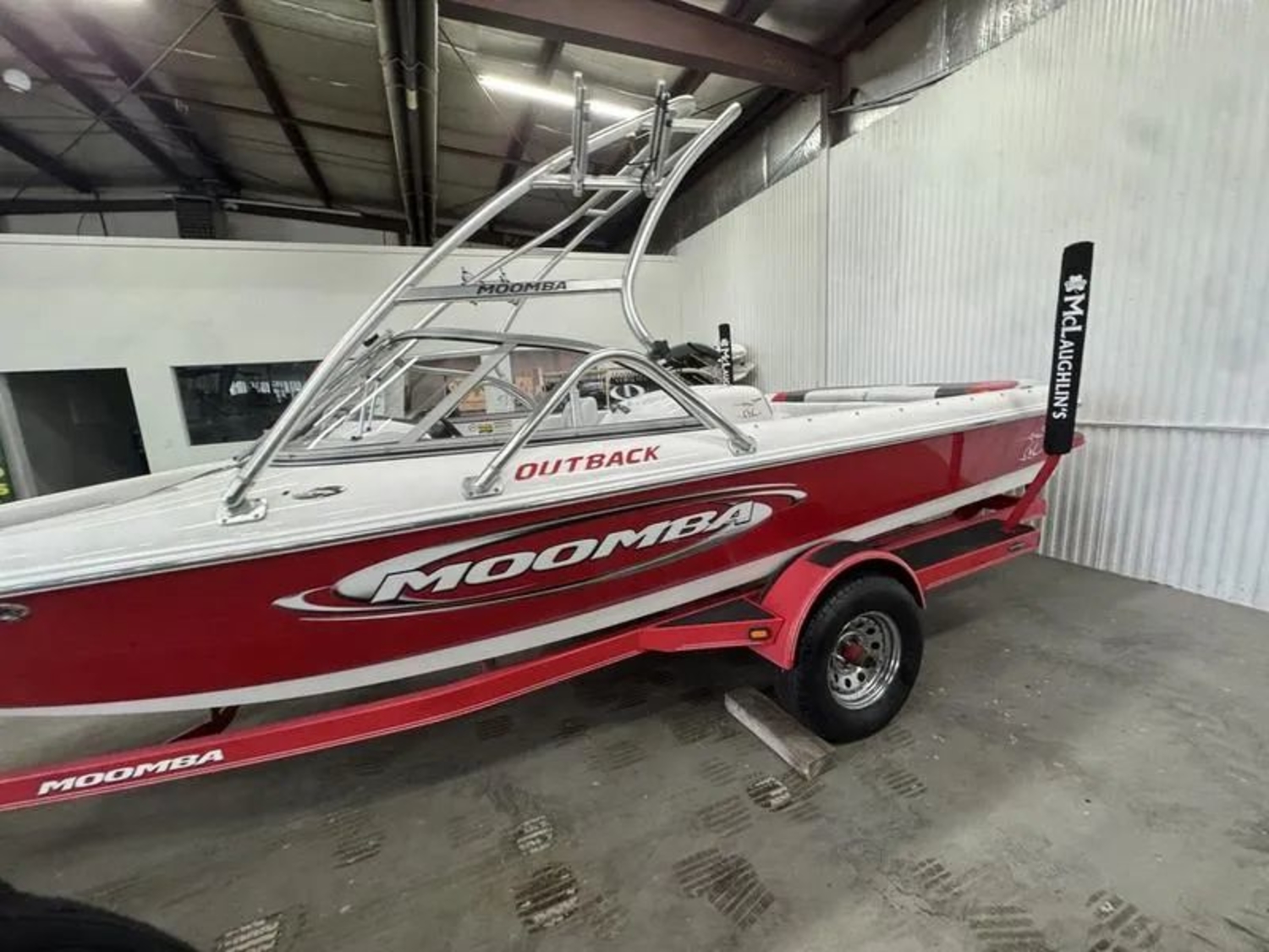 2005 MOOMBA OUTBACK