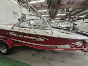 2005 MOOMBA OUTBACK