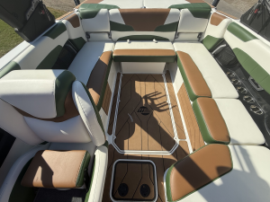 2022 Malibu Boats Wakesetter 22 LSV for sale in Fontana, Wisconsin