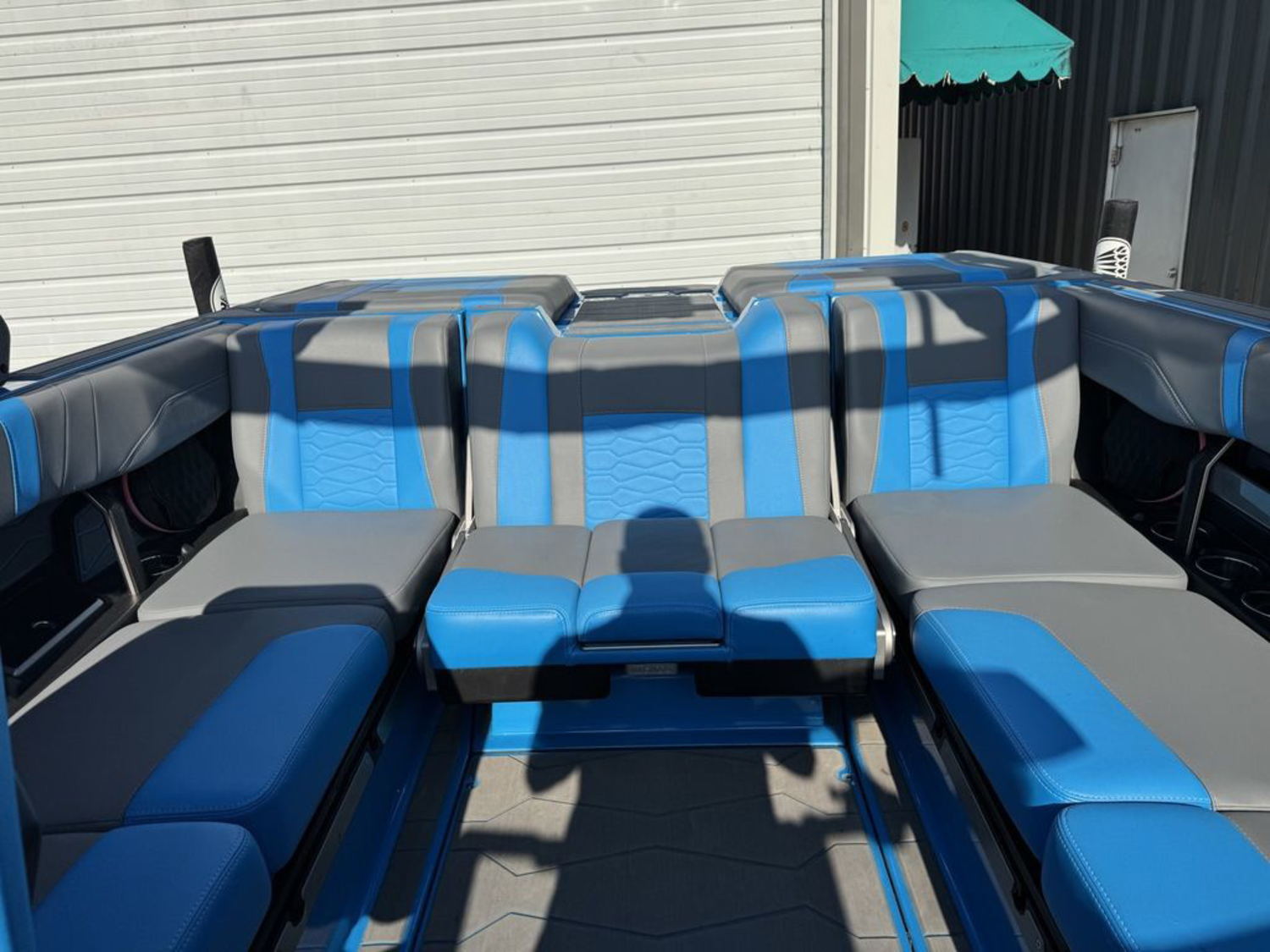 2024 Malibu Boats 23 MXZ