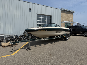 2000 Malibu Boats Sunsetter for sale in Hudsonville, Michigan