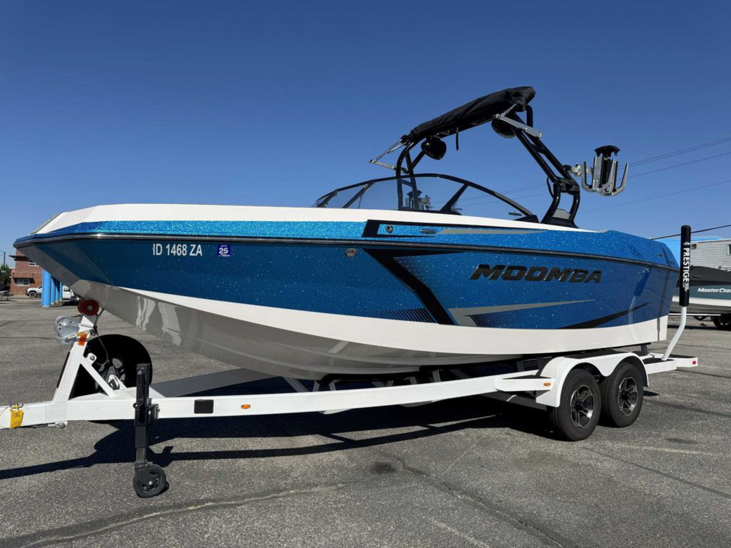 2021 MOOMBA Max