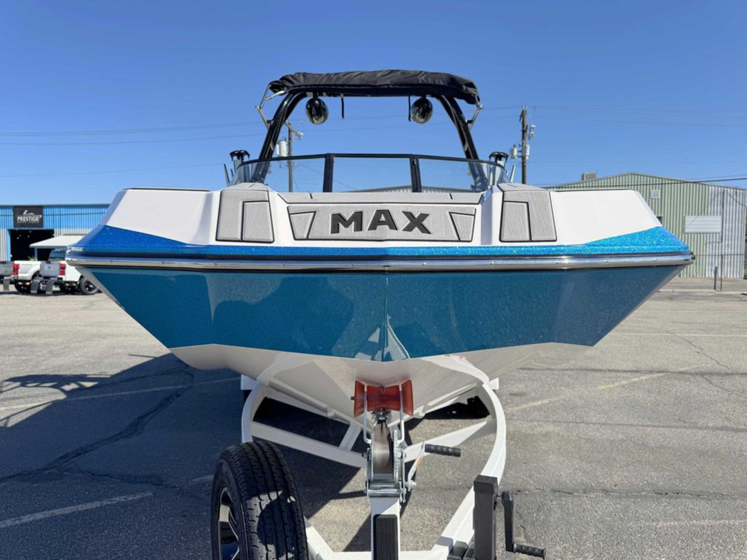 2021 MOOMBA Max