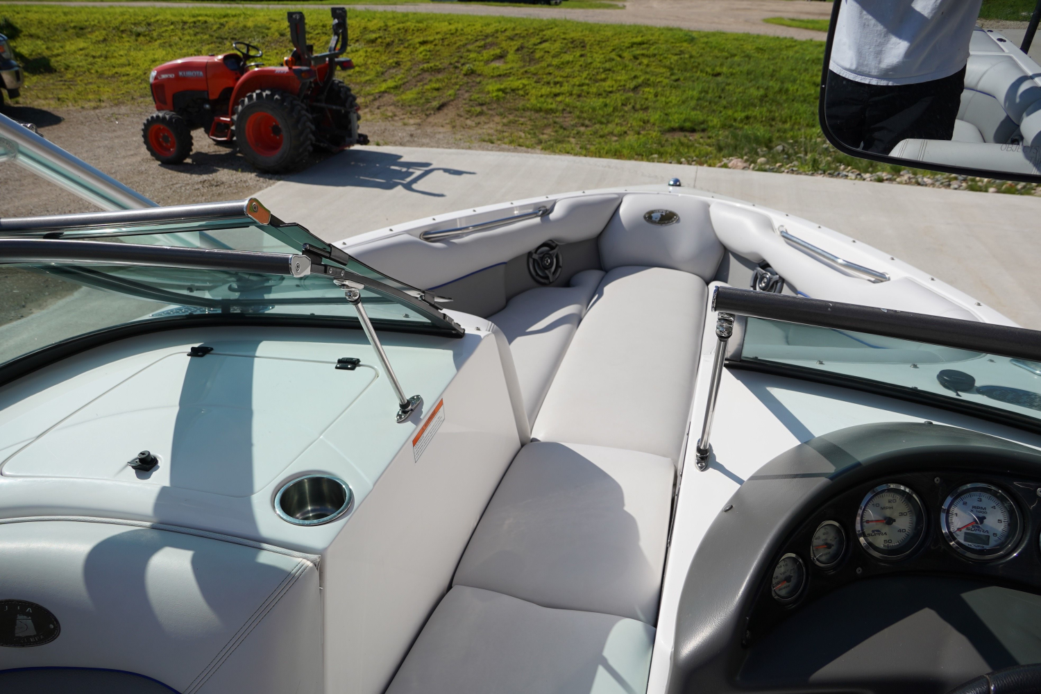 2006 Supra Launch 22 SSV