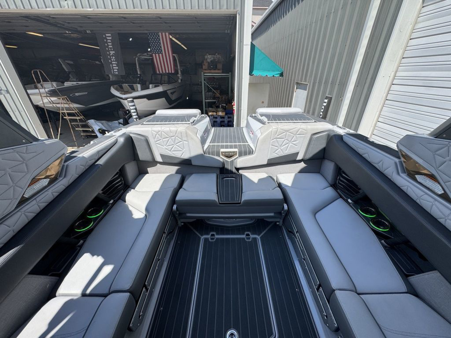 2022 Nautique G23 Paragon