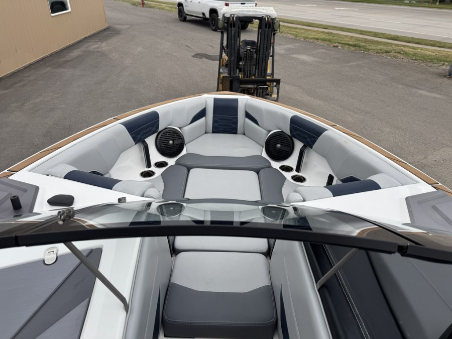 2022 Malibu Boats Wakesetter 25 LSV for sale in Kalispell, Montana