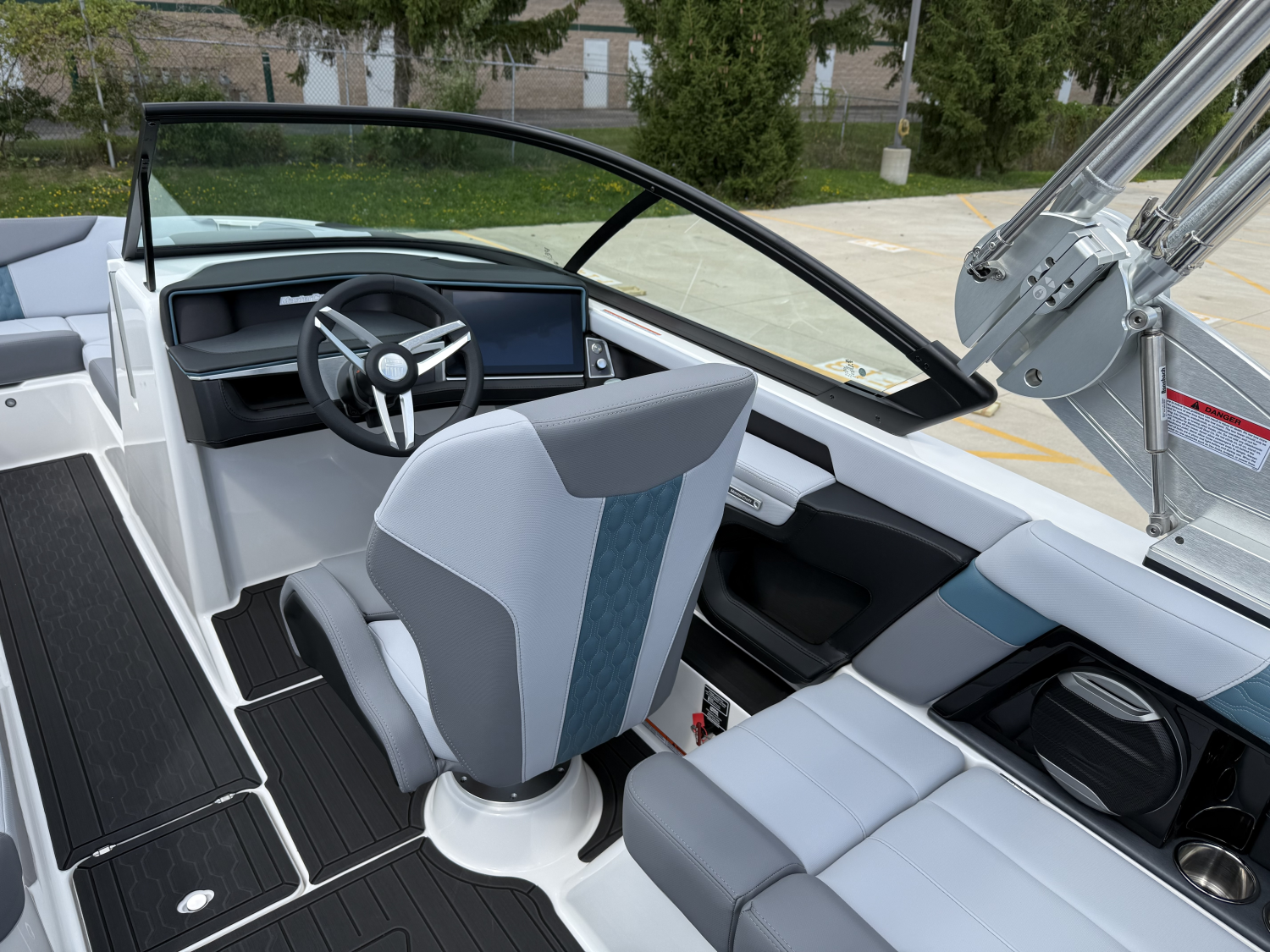 2026 MasterCraft XT22