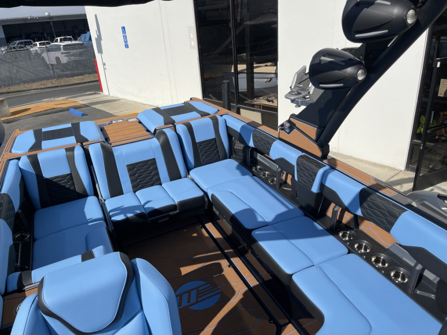 2026 Malibu Boats Wakesetter 24 MXZ for sale in SAN DIEGO, California