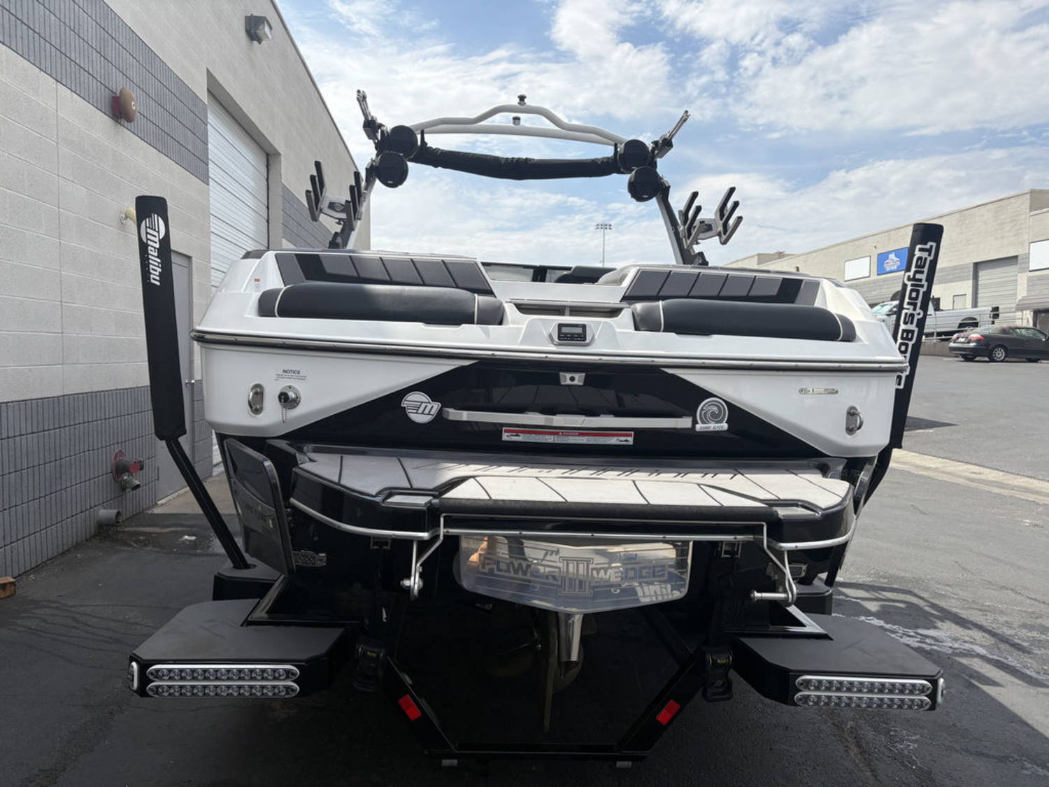 2022 Malibu Boats 24 MXZ