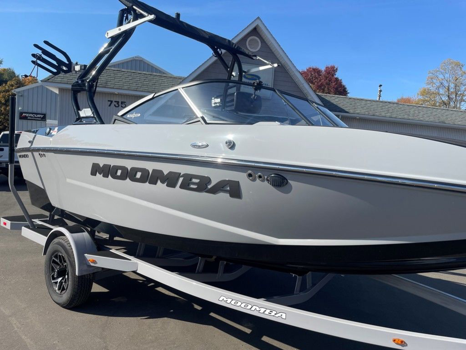 2025 MOOMBA Mondo