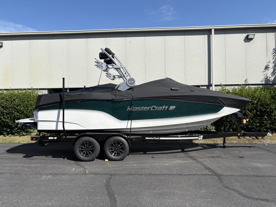 2026 Mastercraft Boats XT22 for sale in Fenton, Michigan