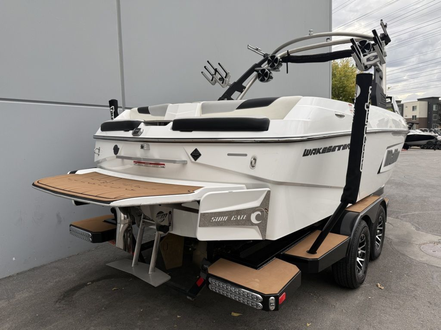 2020 Malibu Boats 23 LSV