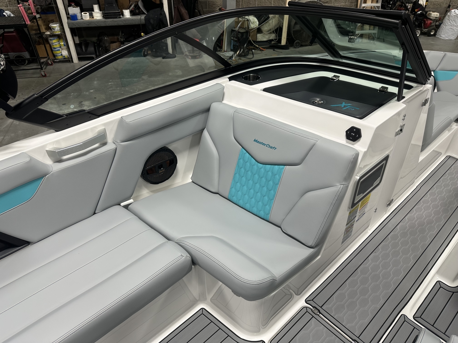 2025 MasterCraft XT23