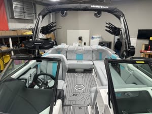 2025 MasterCraft XT23