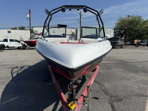 2000 Tige Boats 2300 for sale in BOISE, Idaho