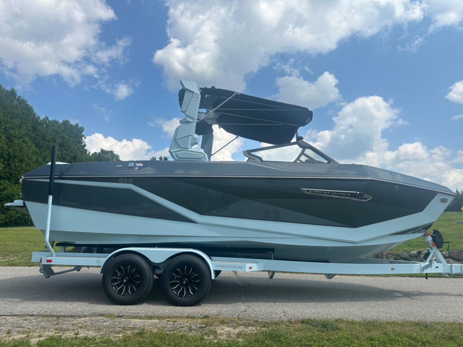 2026 Nautique G23