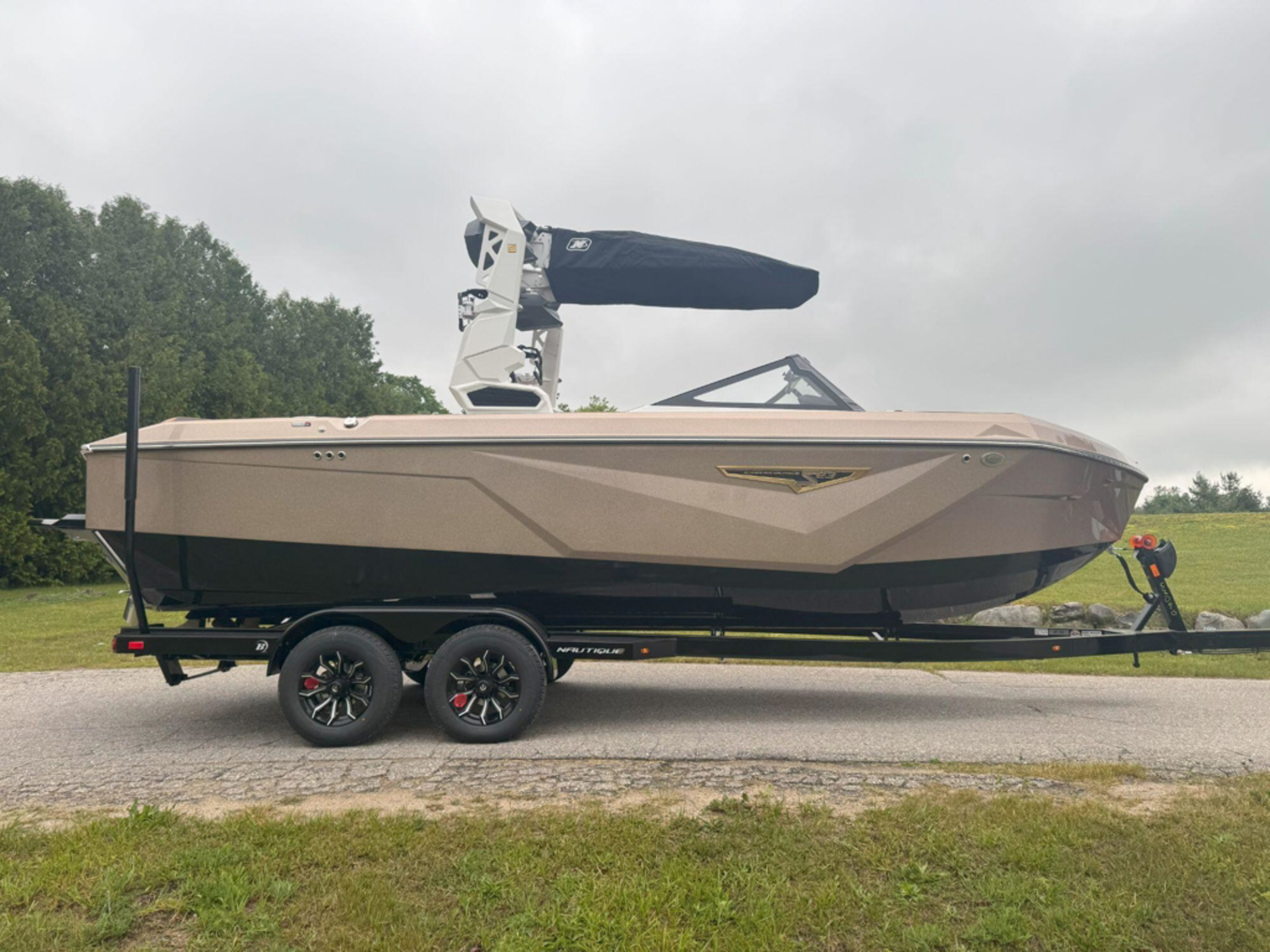 2025 Nautique S23