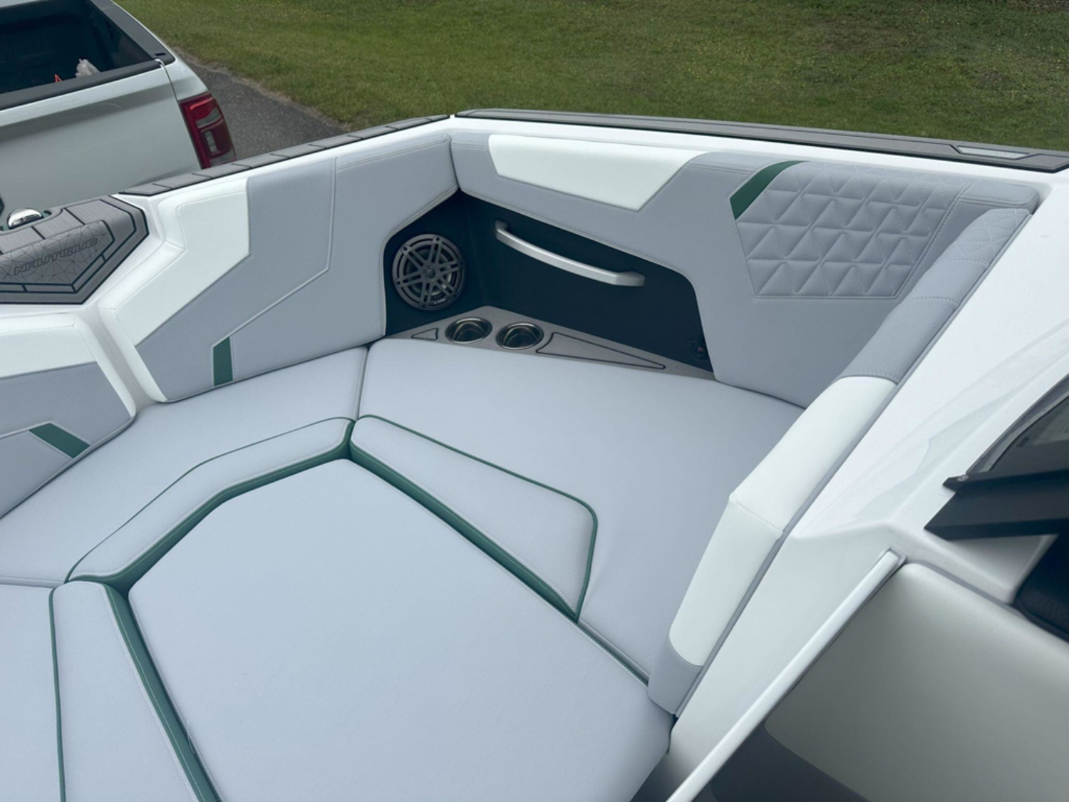 2025 Nautique GS22