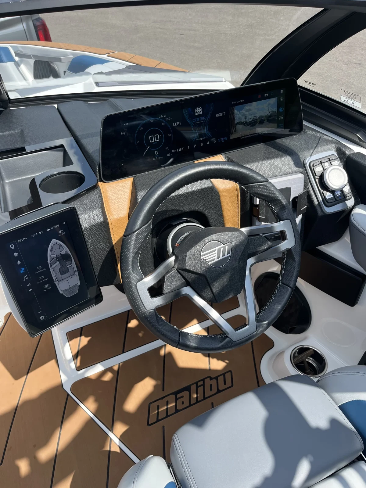 2025 Malibu Wakesetter VTX